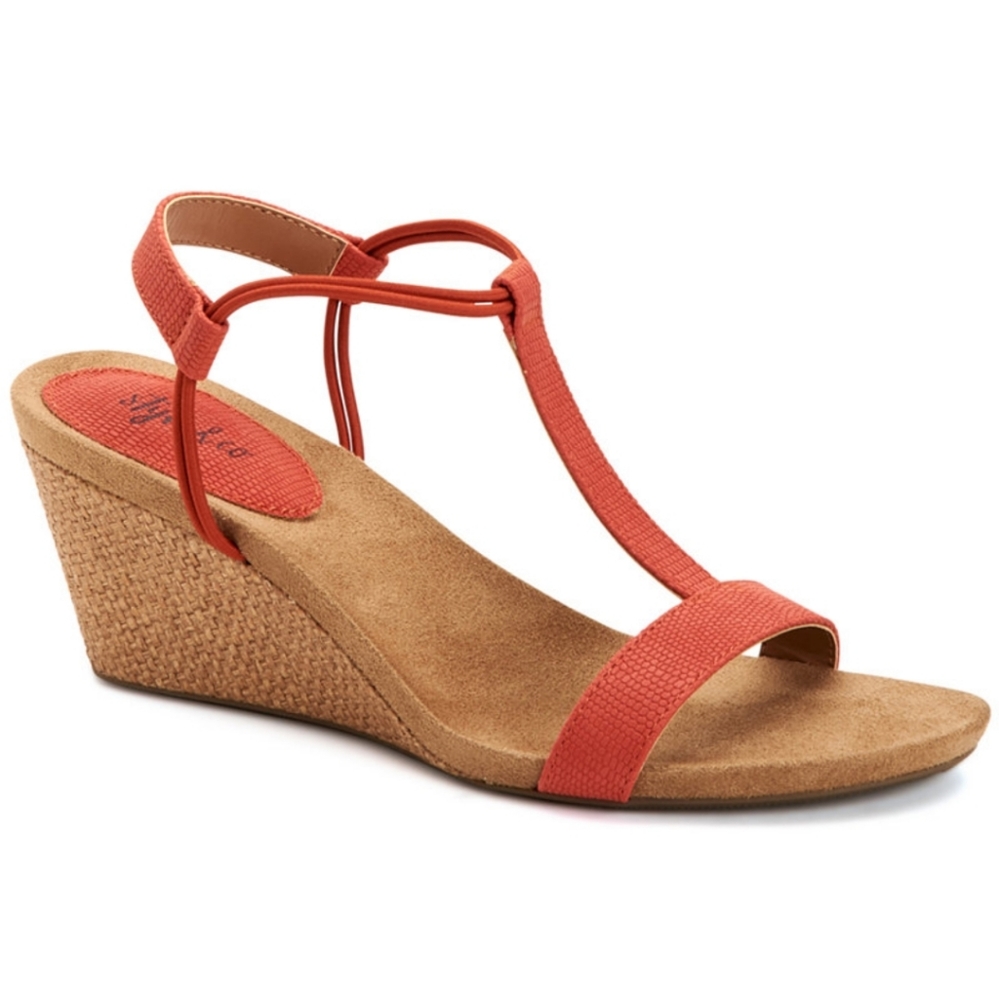 Wedge sandals